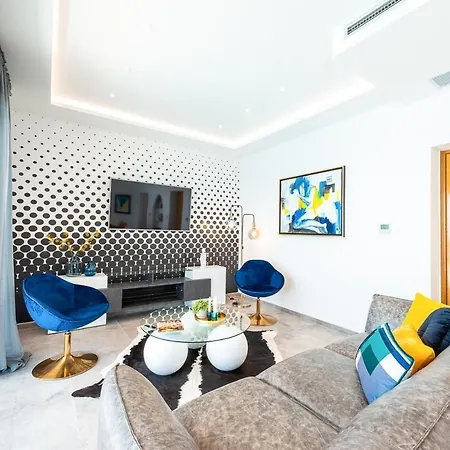 Zavrelje Sleeps 6 With Pool Air Con And Wifi *