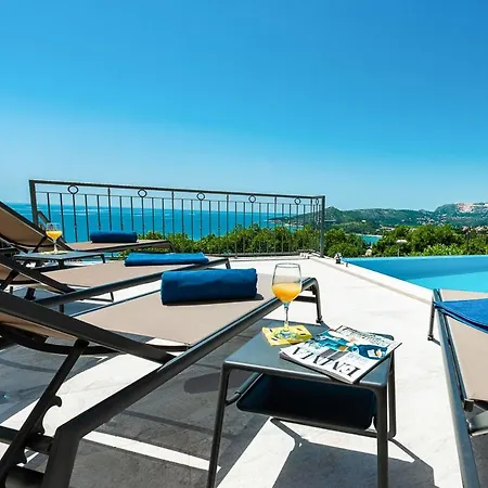 Zavrelje Sleeps 6 With Pool Air Con And Wifi *