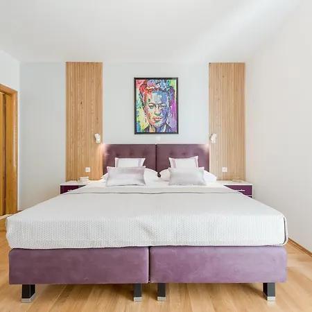 Zavrelje Sleeps 6 With Pool Air Con And Wifi Villa