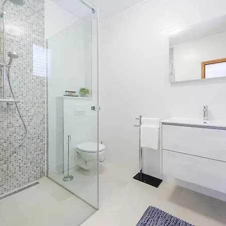 Zavrelje Sleeps 6 With Pool Air Con And Wifi Villa *